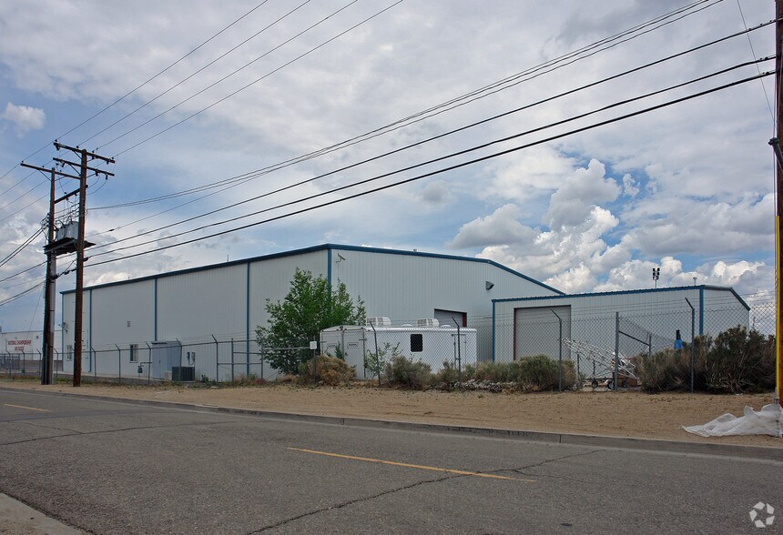 5975 Alpha Ave, Reno, NV à vendre - Photo du bâtiment - Image 2 de 13