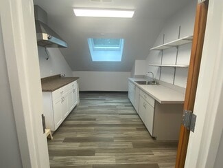 More details for 600 Newtown Rd, Villanova, PA - Office for Sale