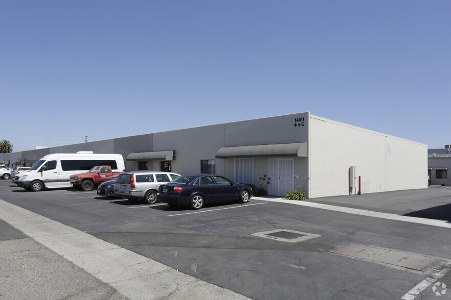 1400-1420 E Saint Andrew Pl, Santa Ana, CA for lease - Primary Photo - Image 1 of 7