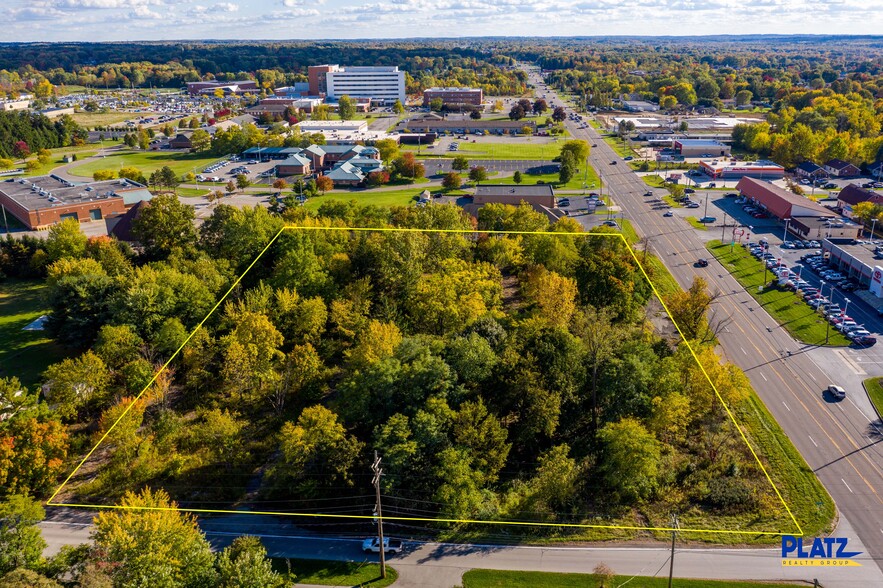 8211 Market St, Boardman, OH à vendre - Photo du bâtiment - Image 1 de 1