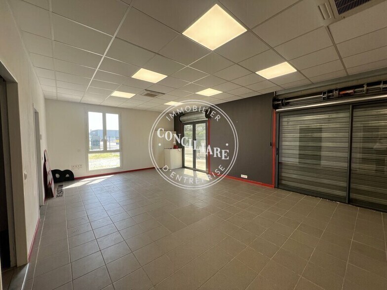 490 Chemin Des Agriès, Labarthe-sur-Lèze for lease - Interior Photo - Image 2 of 5