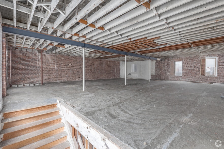650 Sacramento St, San Francisco, CA for sale - Interior Photo - Image 2 of 14