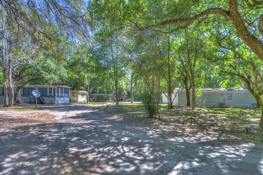 20303 Old Somerset Acres Ln, Spring Hill, FL à vendre - Photo du bâtiment - Image 3 de 28