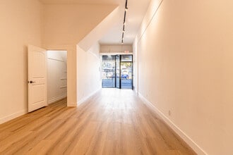 5813-5815 Geary Blvd, San Francisco, CA à louer Photo intérieure- Image 1 de 8