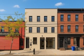 1256 Bay St, Staten Island, NY for lease Building Photo- Image 1 of 7