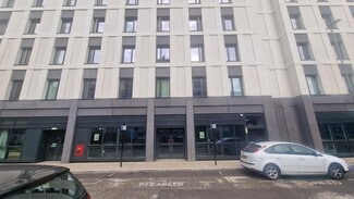 Plus de détails pour 41-47 Mendip Rd, Londres - Commerce de détail à louer