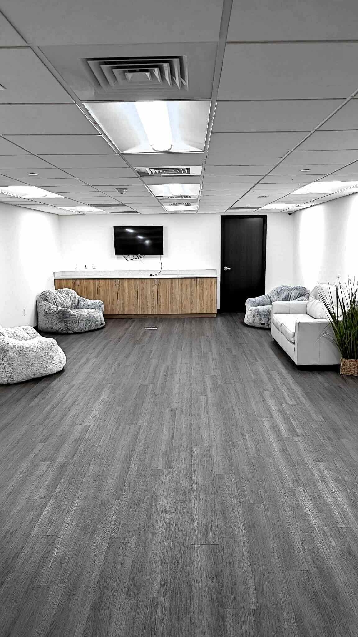 1901 W Cypress Creek Rd, Fort Lauderdale, FL à louer Photo intérieure- Image 1 de 5