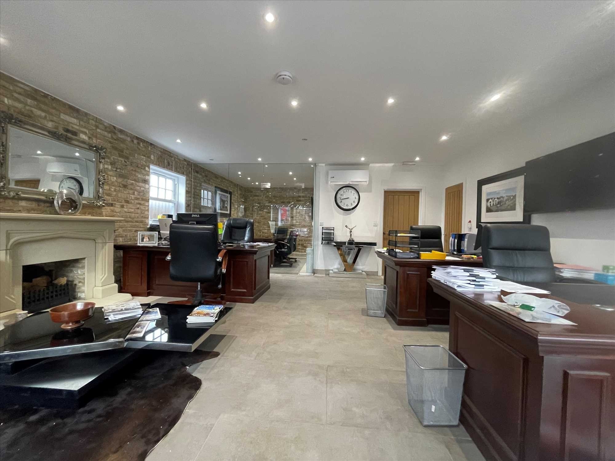 13 Station Rd, Romford à louer Photo intérieure- Image 1 de 9