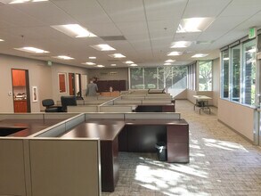 1450 Drew Ave, Davis, CA à louer Photo intérieure- Image 2 de 7