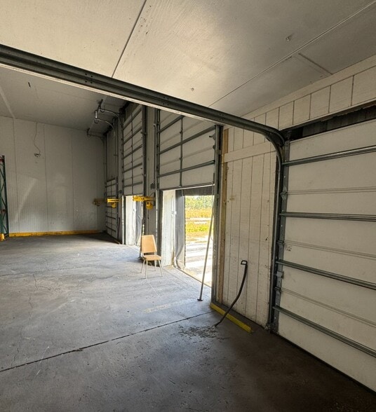 1111 W Main St, Lakeland, FL à vendre - Photo intérieure - Image 2 de 9