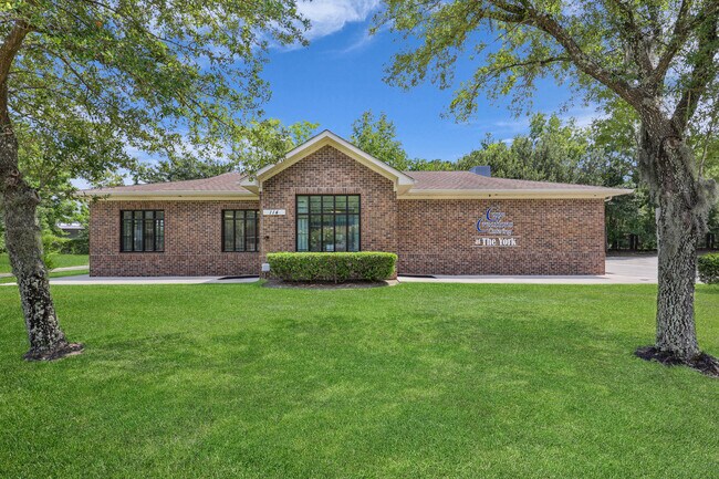 More details for 114 Horizon Park Dr, Savannah, GA - Retail for Sale