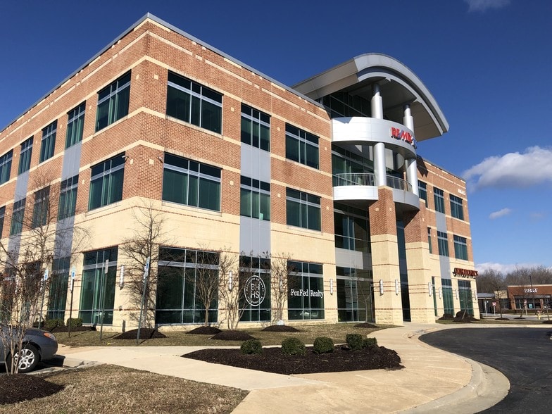 10665 Stanhaven Pl, White Plains, MD for lease - Building Photo - Image 3 of 9