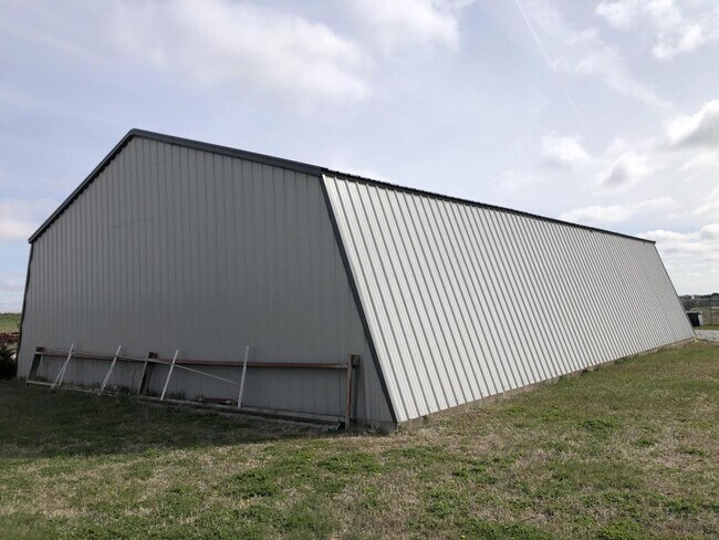 More details for 1206 Road 4, Mc Cool Junction, NE - Sports & Entertainment for Sale