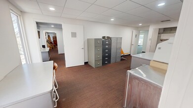 4212 Medical Pky, Austin, TX for lease Interior Photo- Image 2 of 7