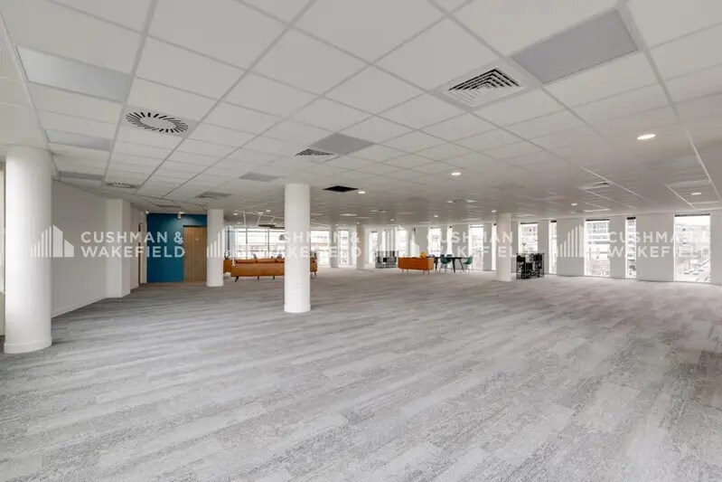 14-16 Avenue Carnot, Massy for lease - Interior Photo - Image 2 of 17