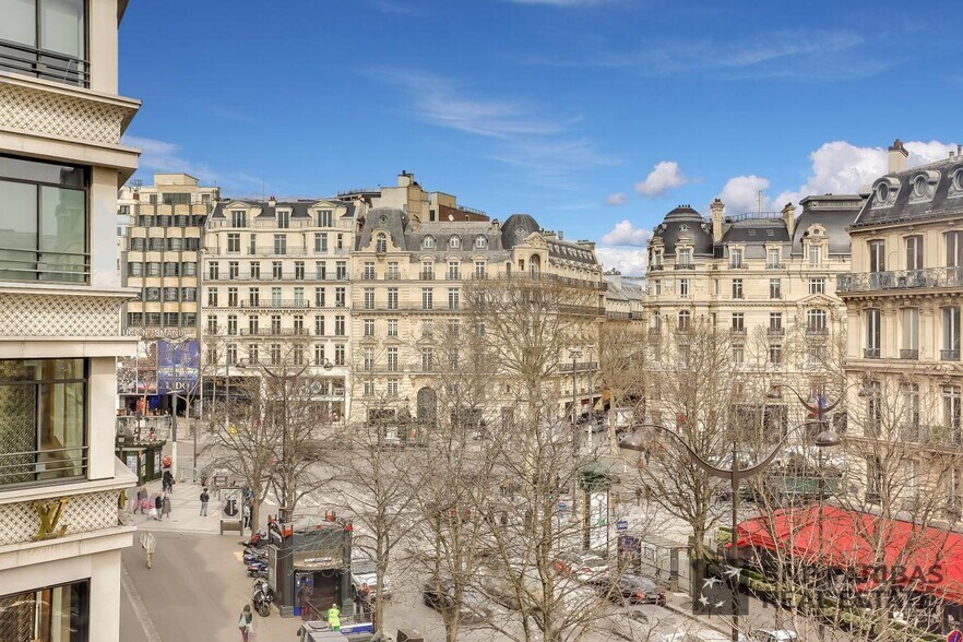 49-51 Avenue George V, Paris à louer - Photo du bâtiment - Image 2 de 21