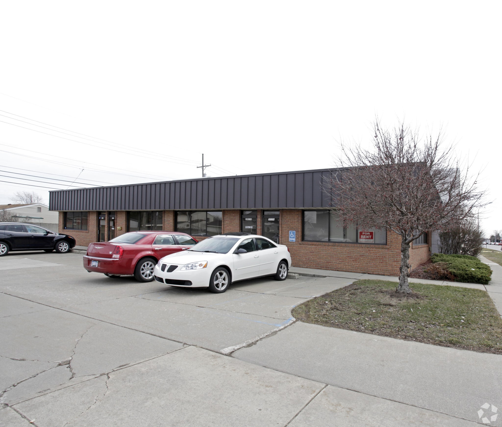 30230-30236 John R Rd, Madison Heights, MI for lease Primary Photo- Image 1 of 7