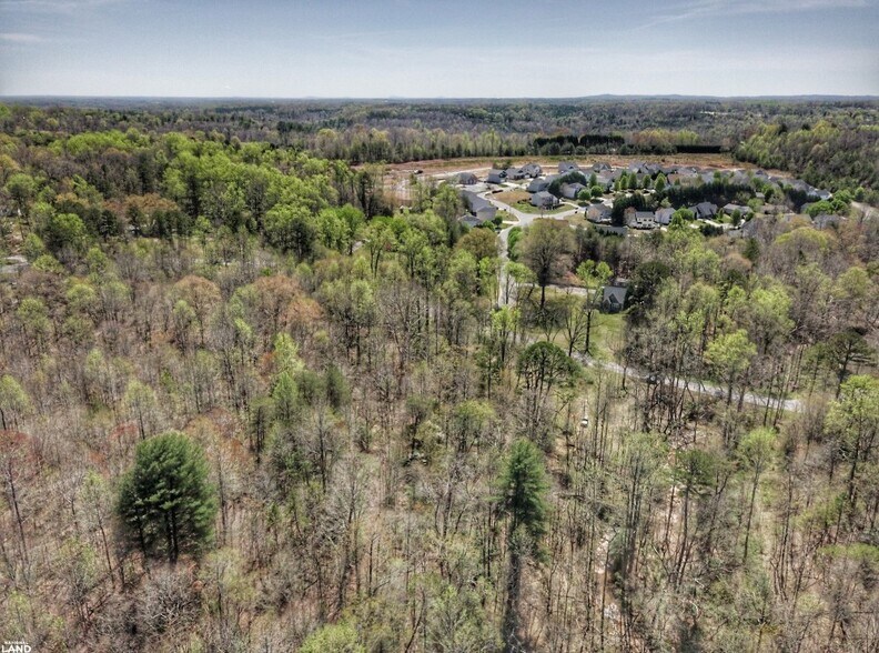 227 Catawba Valley Blvd, Hickory, NC à vendre - Aérien - Image 2 de 50