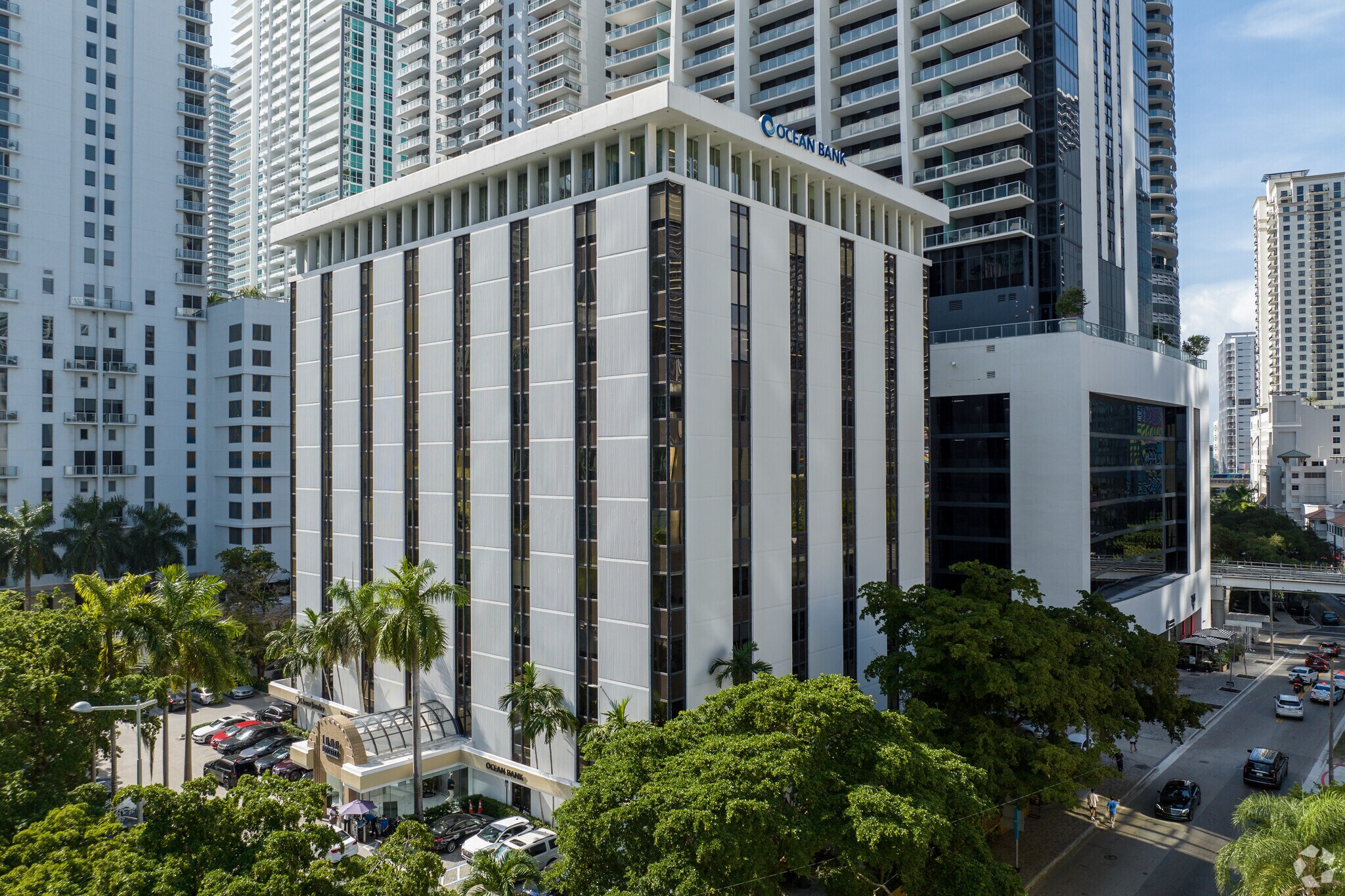 1000 brickell Ave, Miami, FL à louer Photo principale- Image 1 de 13