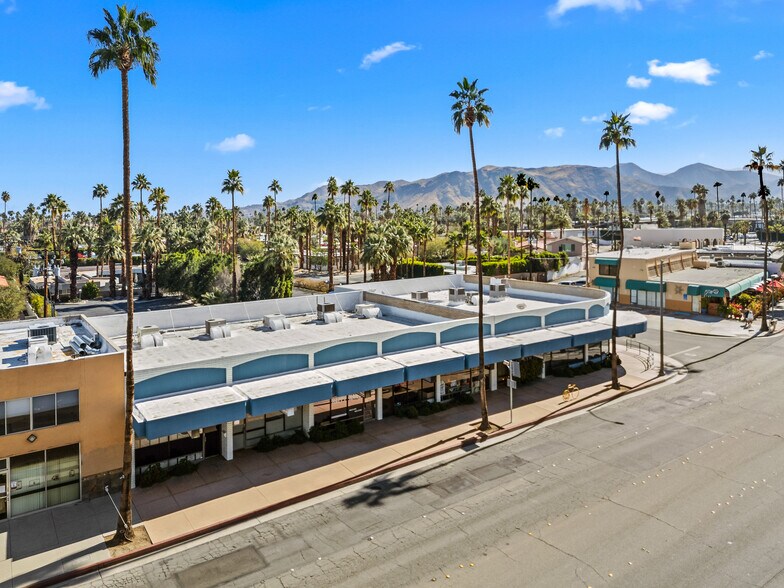 1570-1590 S Palm Canyon Dr, Palm Springs, CA à louer - Photo du bâtiment - Image 3 de 11