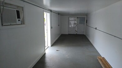 1193-1195 Baltimore Annapolis Blvd, Arnold, MD for lease Interior Photo- Image 1 of 2
