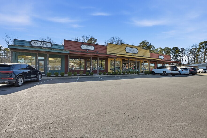 7106 Dollarway Rd, White Hall, AR à vendre - Photo du bâtiment - Image 1 de 11