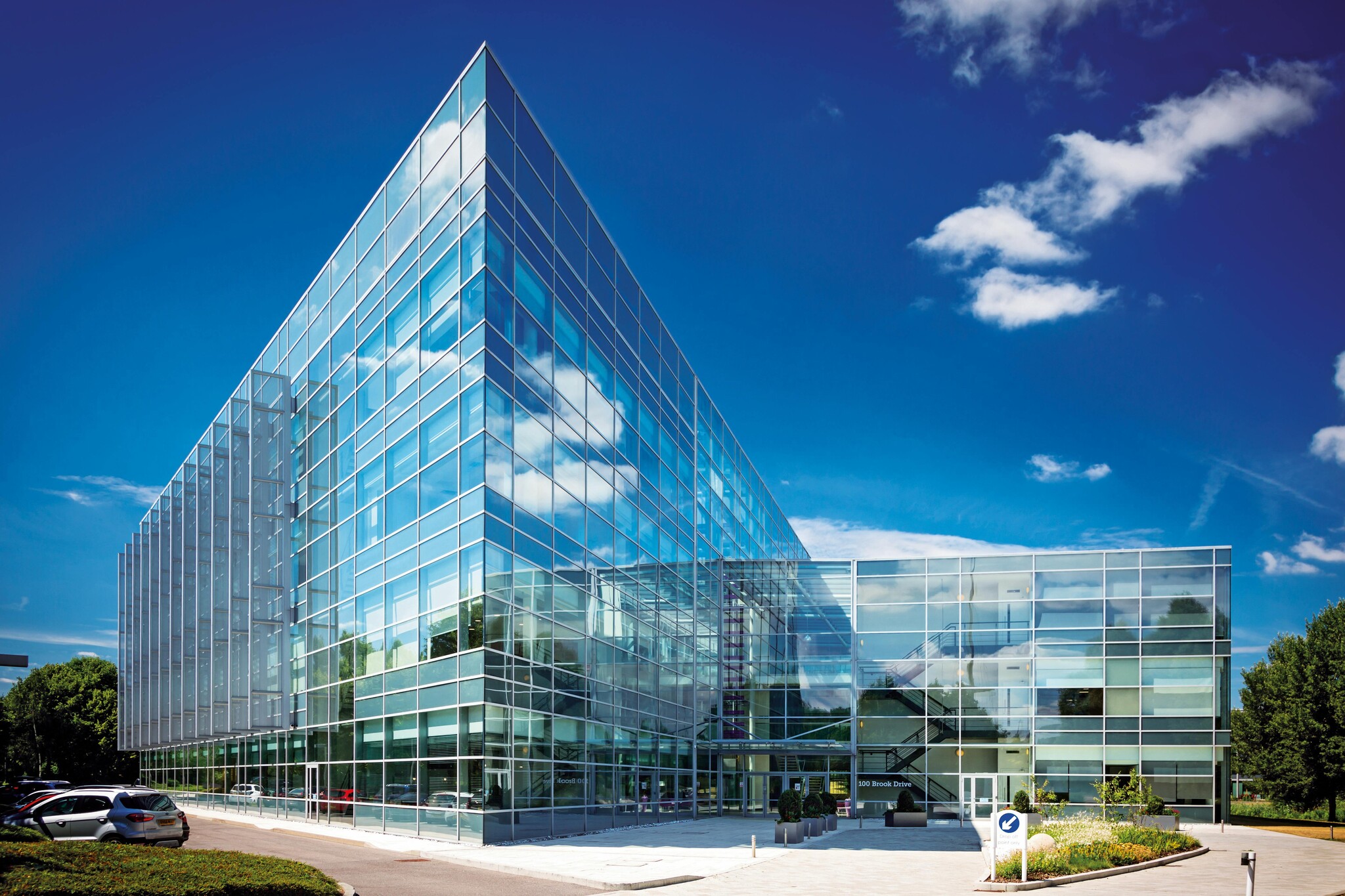 100 Brook Dr, Reading for lease Building Photo- Image 1 of 2