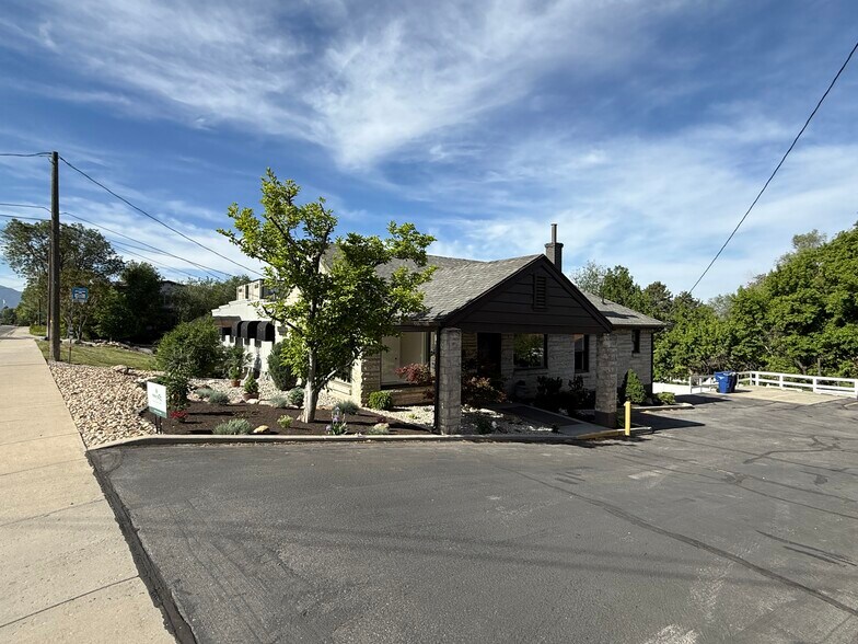 4212 S Highland Dr, Millcreek, UT à vendre - Photo du bâtiment - Image 2 de 7