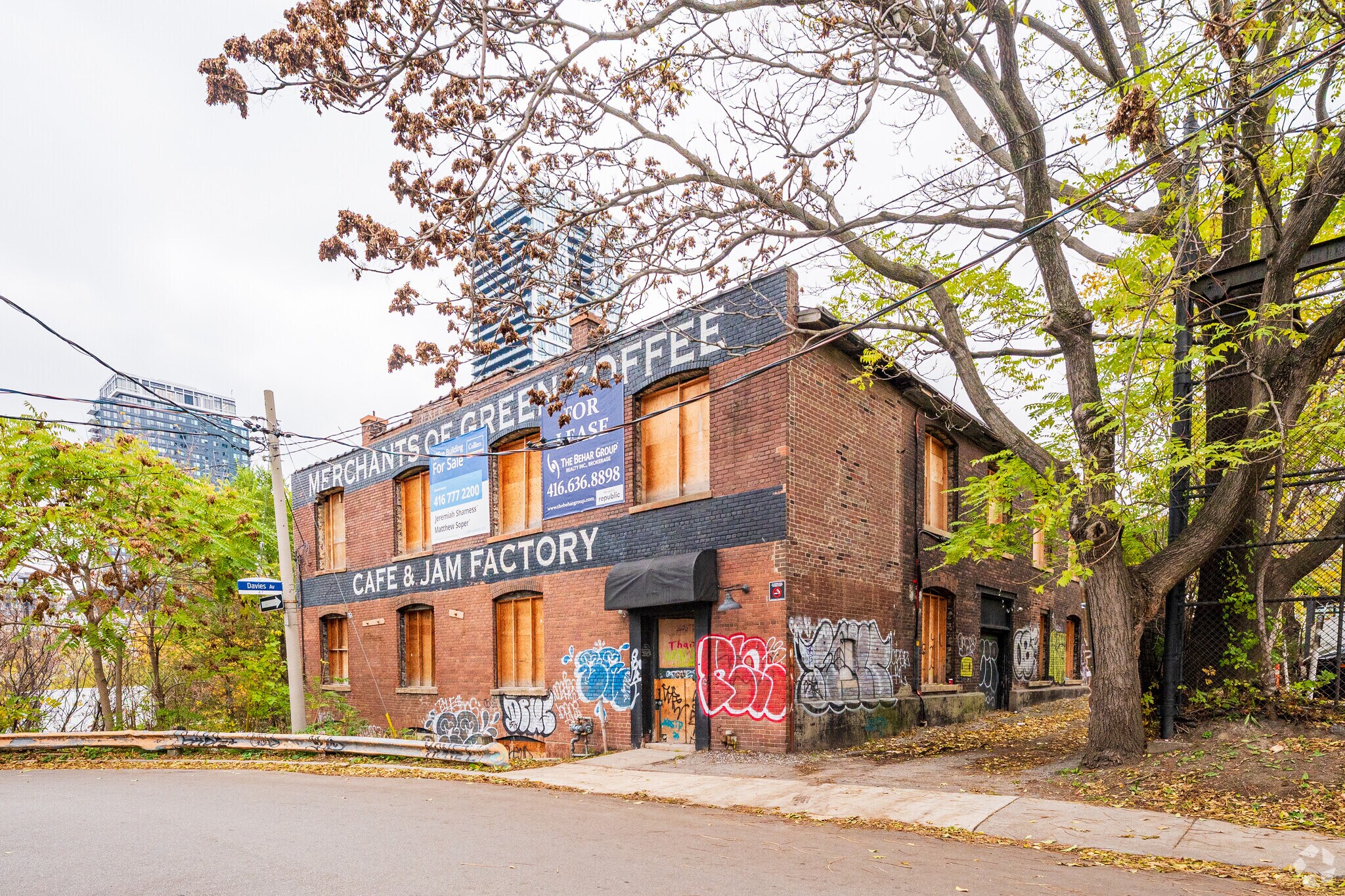 2 Matilda St, Toronto, ON à vendre Photo principale- Image 1 de 1