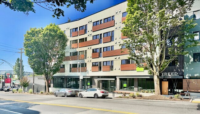 Plus de détails pour 4015 Stone Way N, Seattle, WA - Commerce de détail à louer