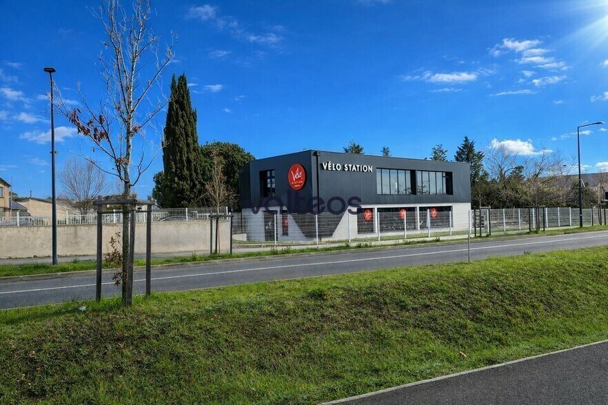 24 Boulevard Henri Gaussen, Toulouse à louer - Photo du bâtiment - Image 3 de 13