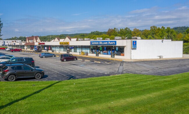 Plus de détails pour 2701-2731 E Lincoln Hwy, Thorndale, PA - Commerce de détail à louer