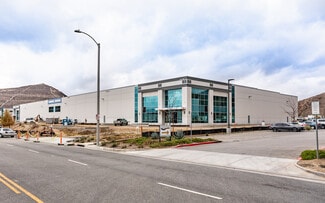 Plus de détails pour 29051 Avenue Valley View, Valencia, CA - Industriel à louer