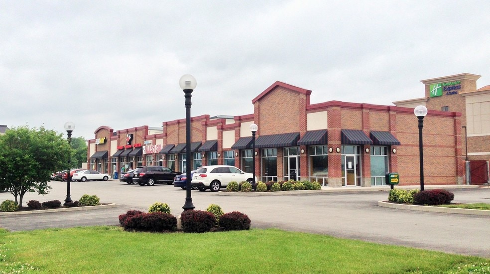 12175 N Executive Dr, Edinburgh, IN for lease - Building Photo - Image 2 of 4