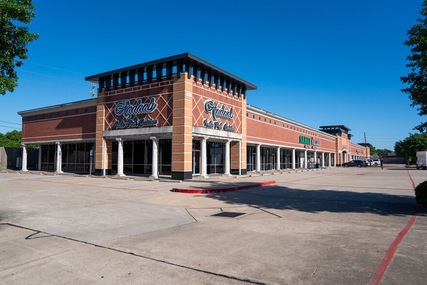 11720 W Airport Blvd, Stafford, TX for lease - Building Photo - Image 3 of 10