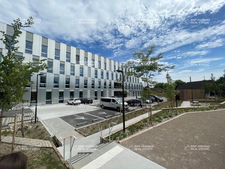 57 A Rue Du Moulin Delmar, Villeneuve-d'Ascq à louer - Photo du bâtiment - Image 1 de 9