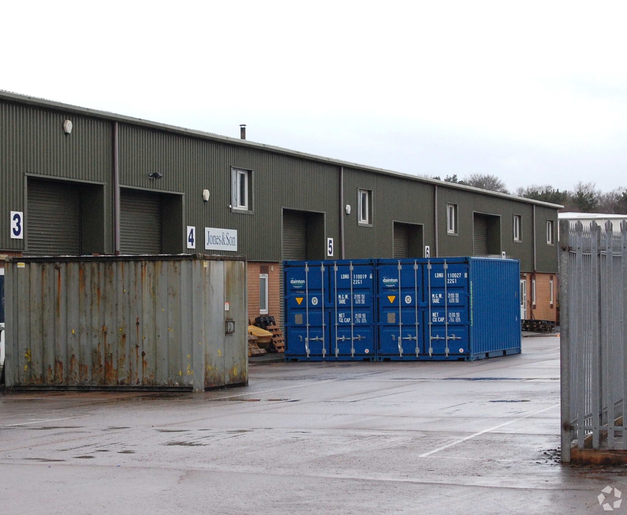 Sabre Close, Newton Abbot for sale Primary Photo- Image 1 of 1