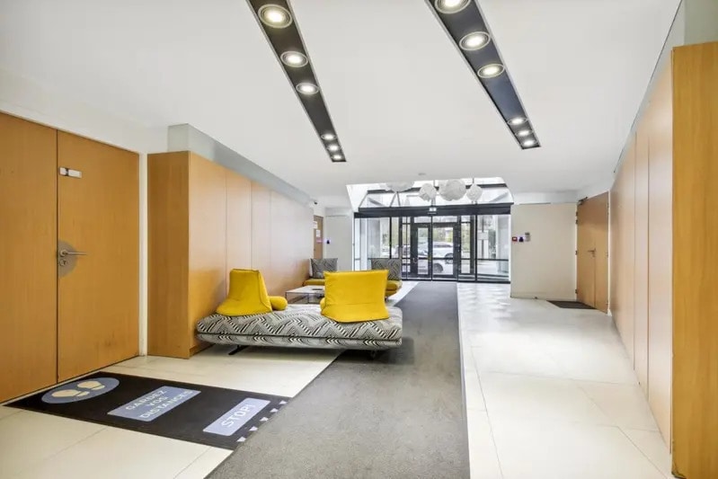 90-94 Rue De Villiers, Levallois-Perret à louer - Hall d’entrée - Image 2 de 18