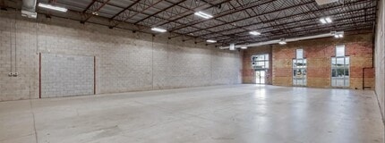 1273 N Service Rd E, Mississauga, ON for lease Interior Photo- Image 2 of 3