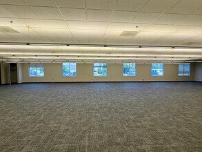 14400 Bogert Pky, Oklahoma City, OK à louer Photo du bâtiment- Image 1 de 2