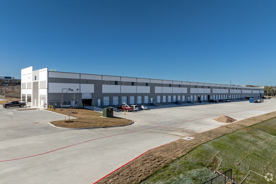 8522 Connor Lane Bldg B, Austin, TX for lease - Building Photo - Image 3 of 6