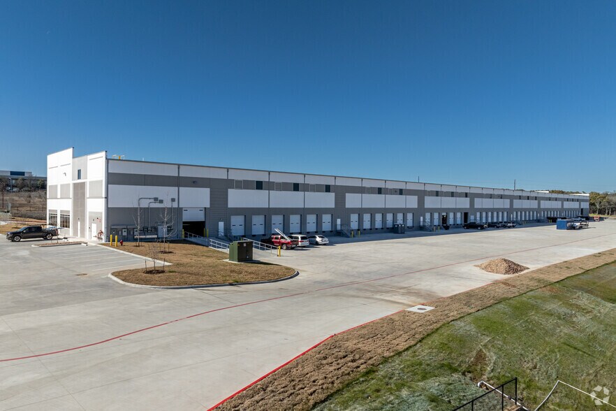 8522 Connor Lane Bldg B, Austin, TX à louer - Photo du bâtiment - Image 3 de 21