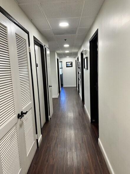 44215 15th St W, Lancaster, CA for lease - Building Photo - Image 3 of 66