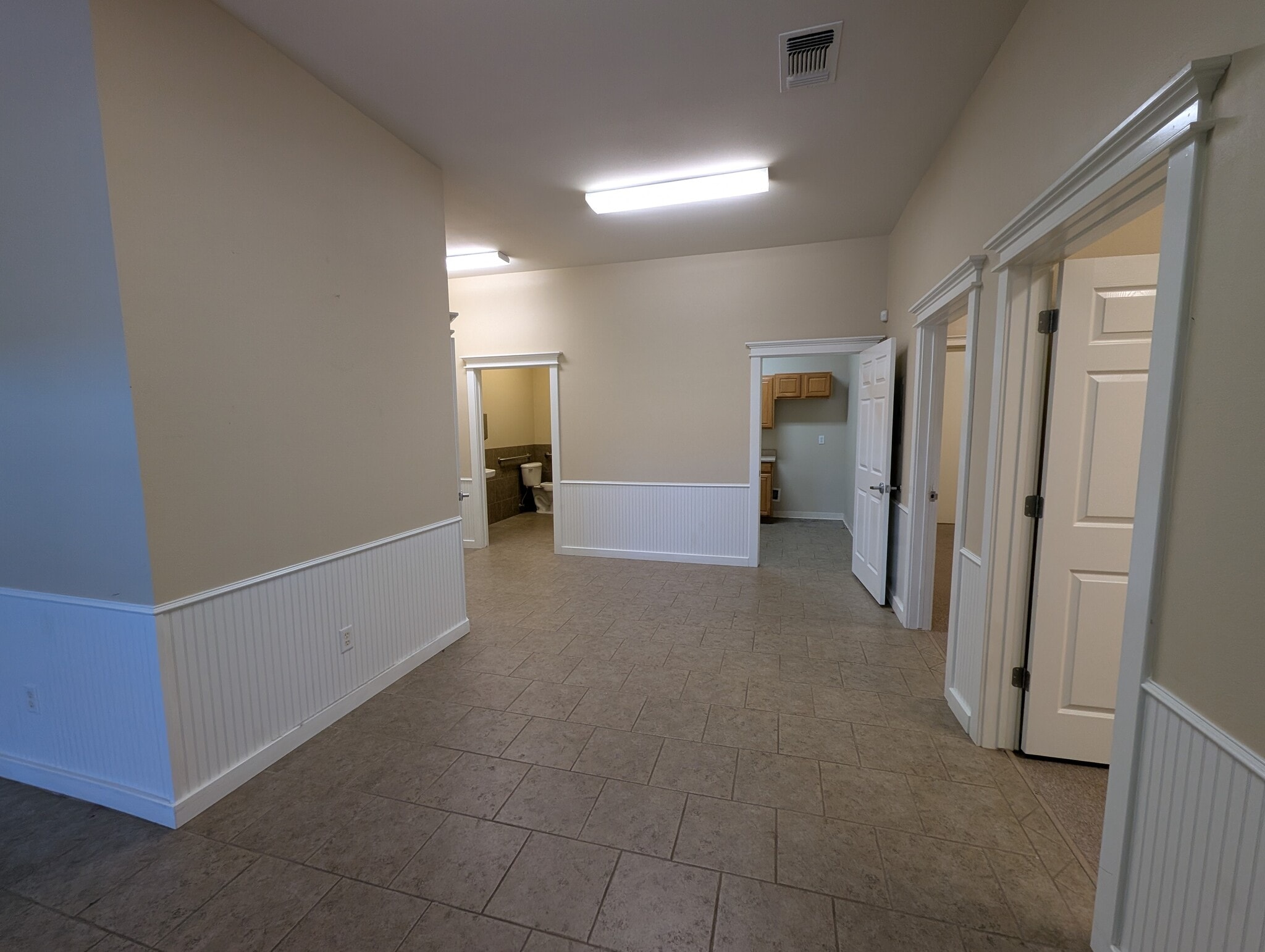 4516 Boat Club Rd, Fort Worth, TX for lease Building Photo- Image 1 of 3