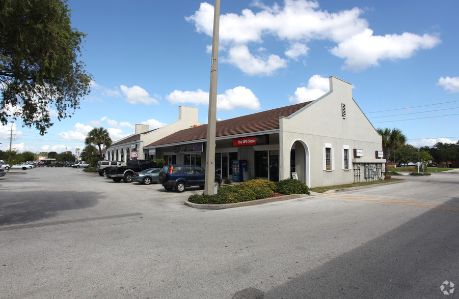 6802-6822 22nd Ave N, Saint Petersburg, FL for lease - Primary Photo - Image 1 of 5