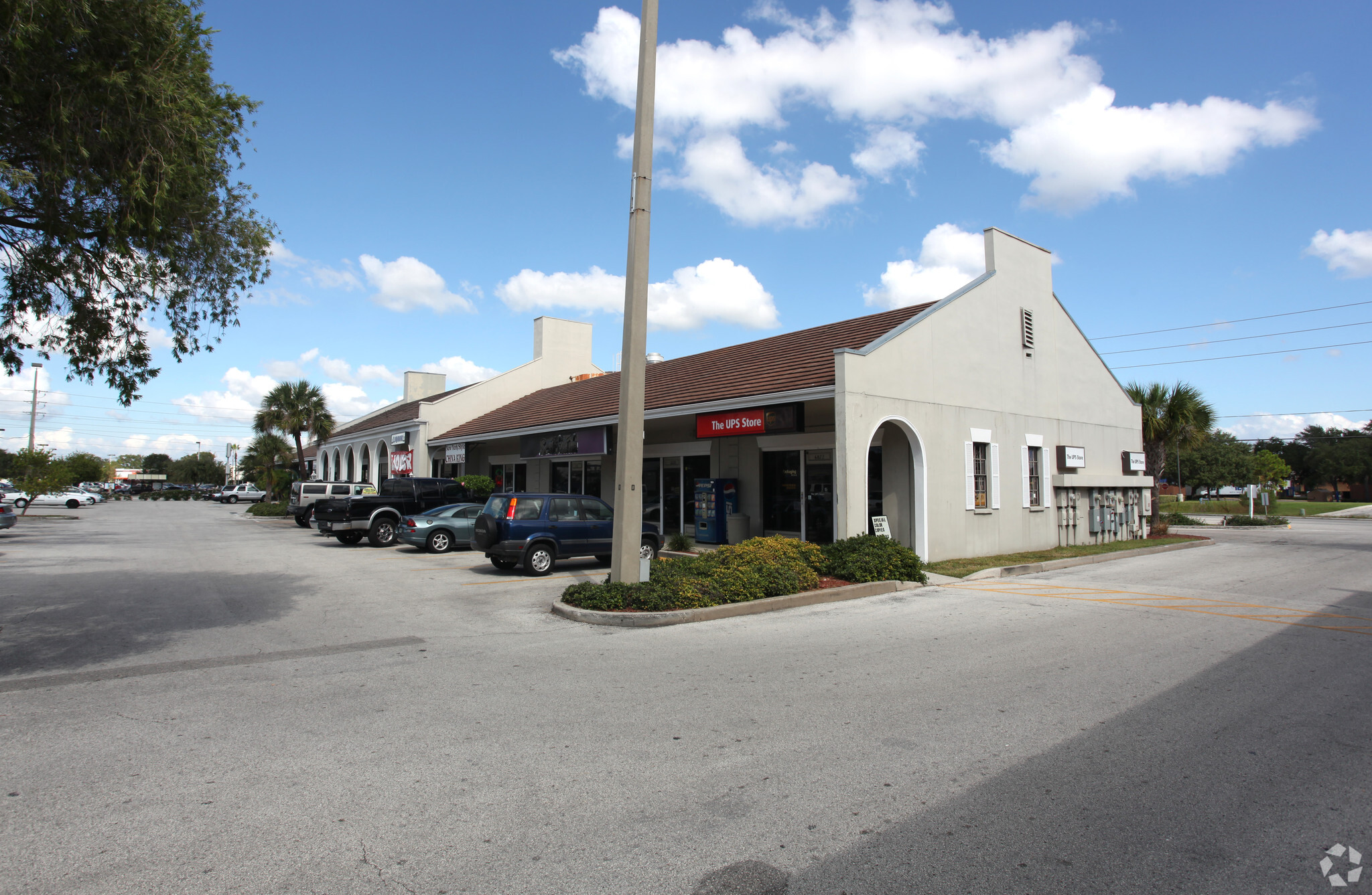 6802-6822 22nd Ave N, Saint Petersburg, FL for lease Primary Photo- Image 1 of 6