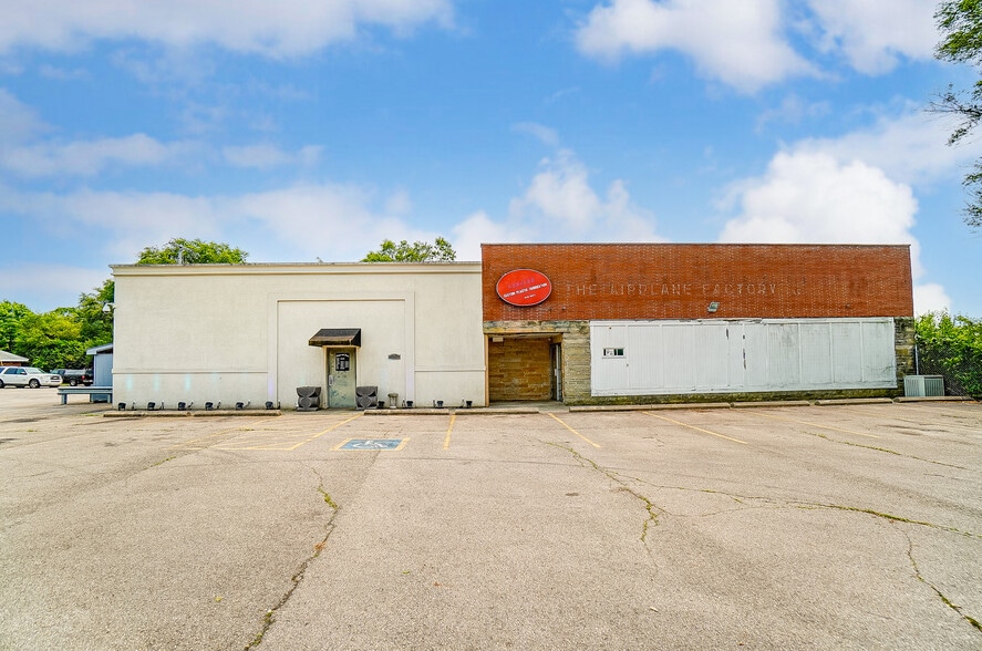 10955 Lower Valley Pike Medway, OH 45341 portfolio of 4 properties for sale on LoopNet.ca - Building Photo - Image 3 of 19