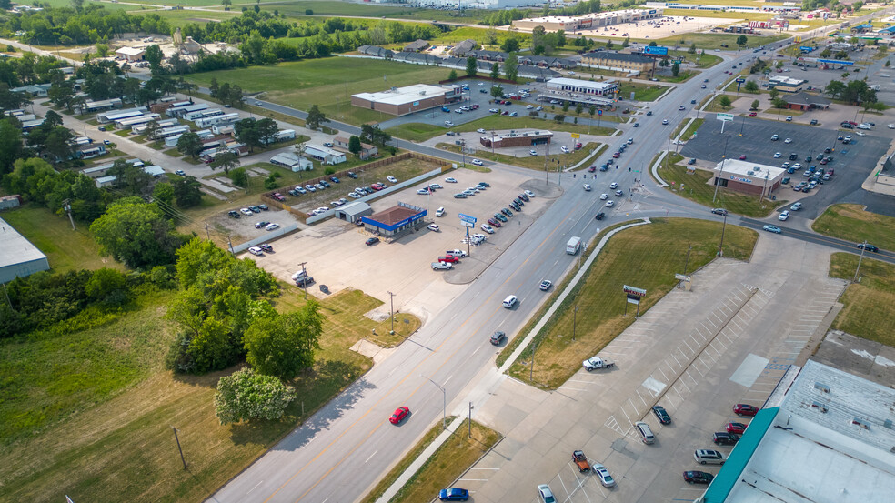 2015 N Baltimore St, Kirksville, MO à vendre - Photo principale - Image 1 de 1