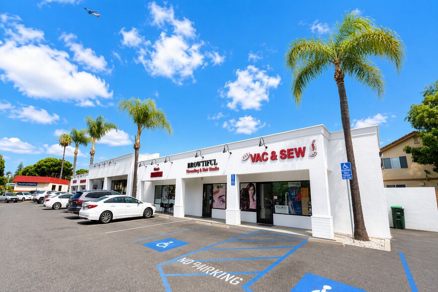 765 El Camino Real, Tustin, CA for lease - Building Photo - Image 3 of 6