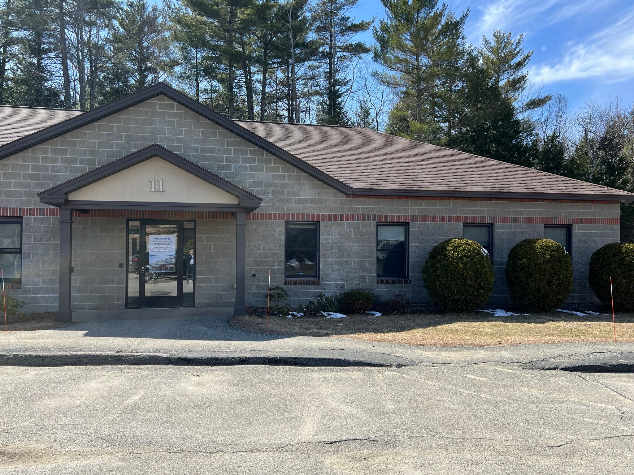 11 Evergreen Dr, Oakland, ME à vendre Photo du bâtiment- Image 1 de 7